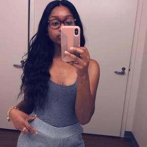 Meet your Posher, Nadia